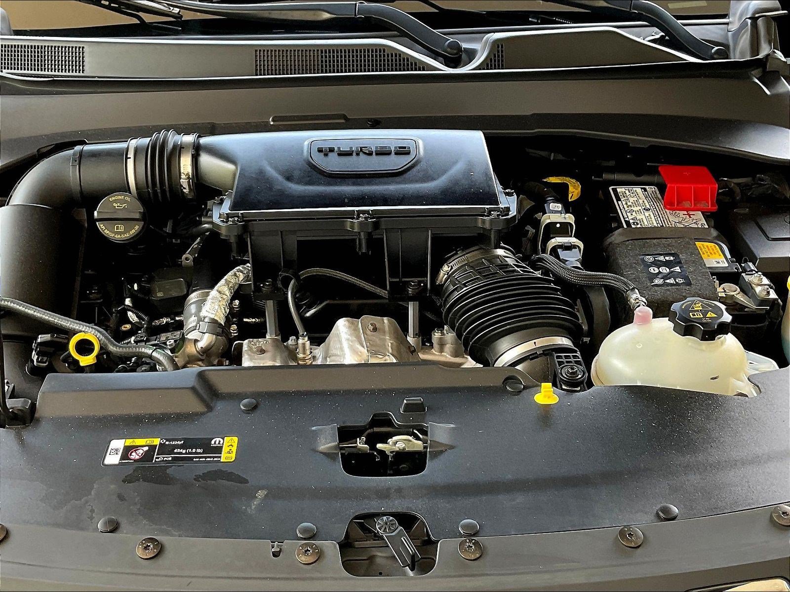 Used 2023 Jeep Compass Latitude AWD/4WD image 29