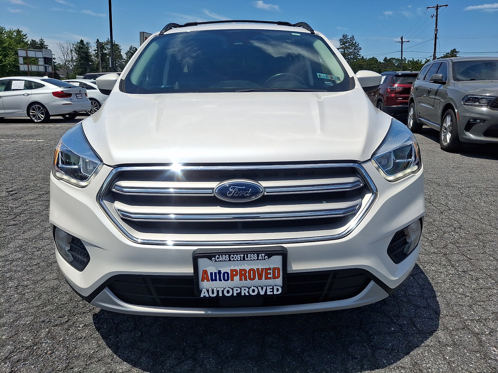 Used 2019 Ford Escape SEL AWD/4WD image 2