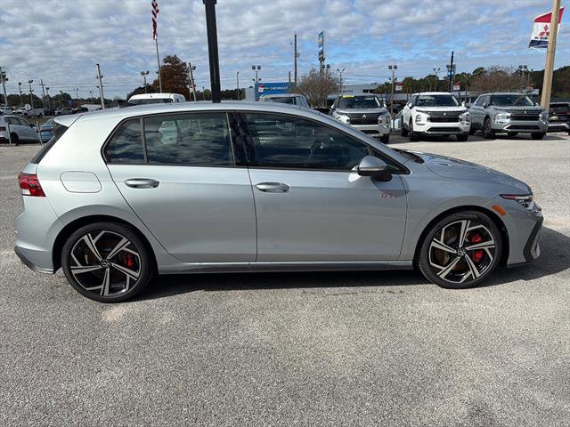New 2026 Volkswagen GTI SE FWD image 7
