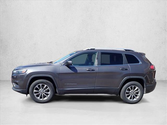 Used 2019 Jeep Cherokee Latitude Plus w/ Comfort/Convenience Group AWD/4WD image 2