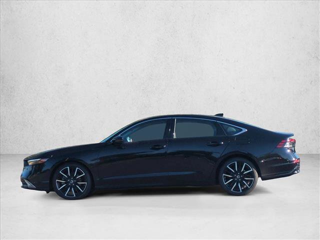 Used 2024 Honda Accord Touring image 9