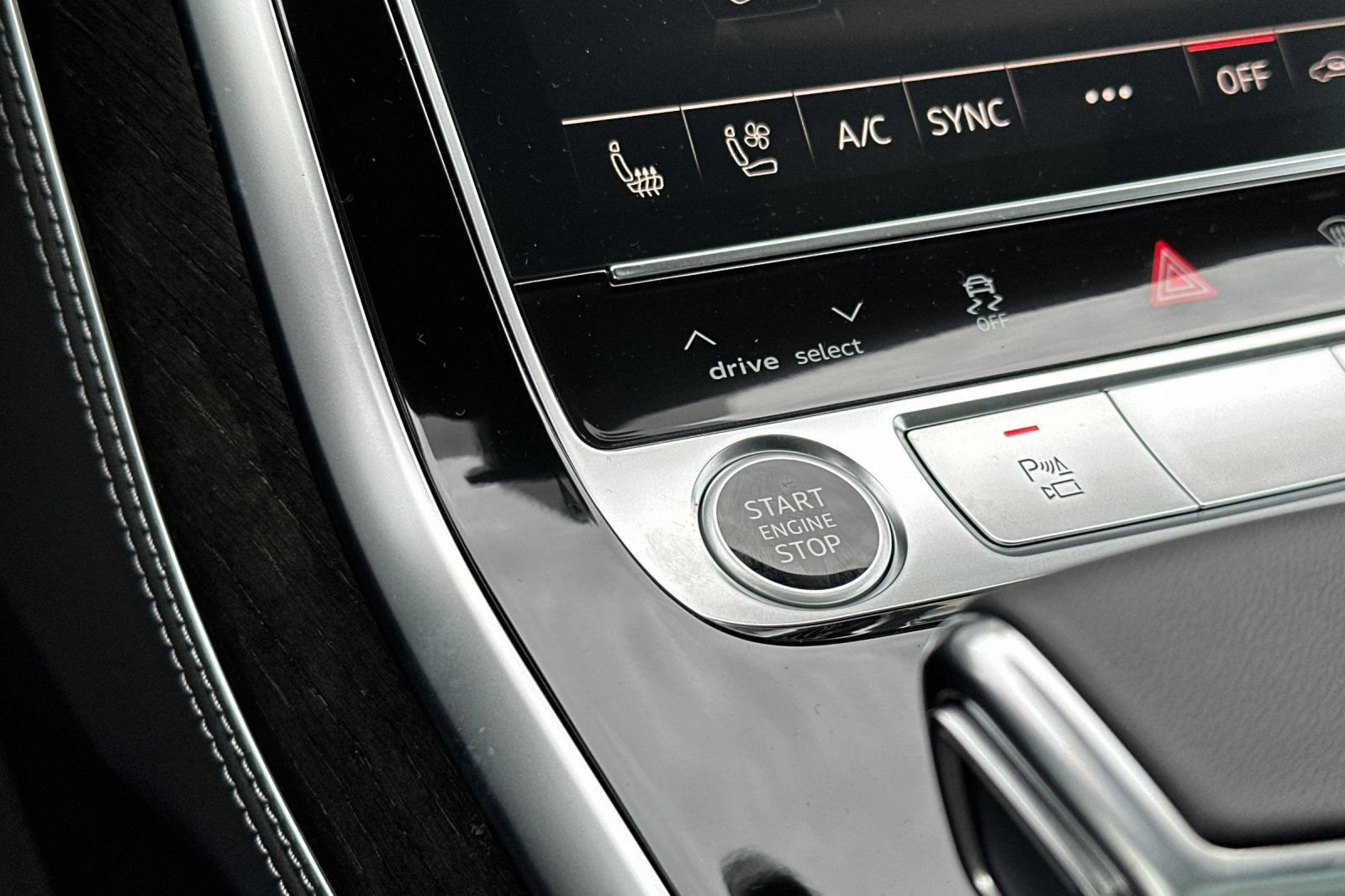 New 2026 Audi Q8 Premium Plus AWD/4WD image 22