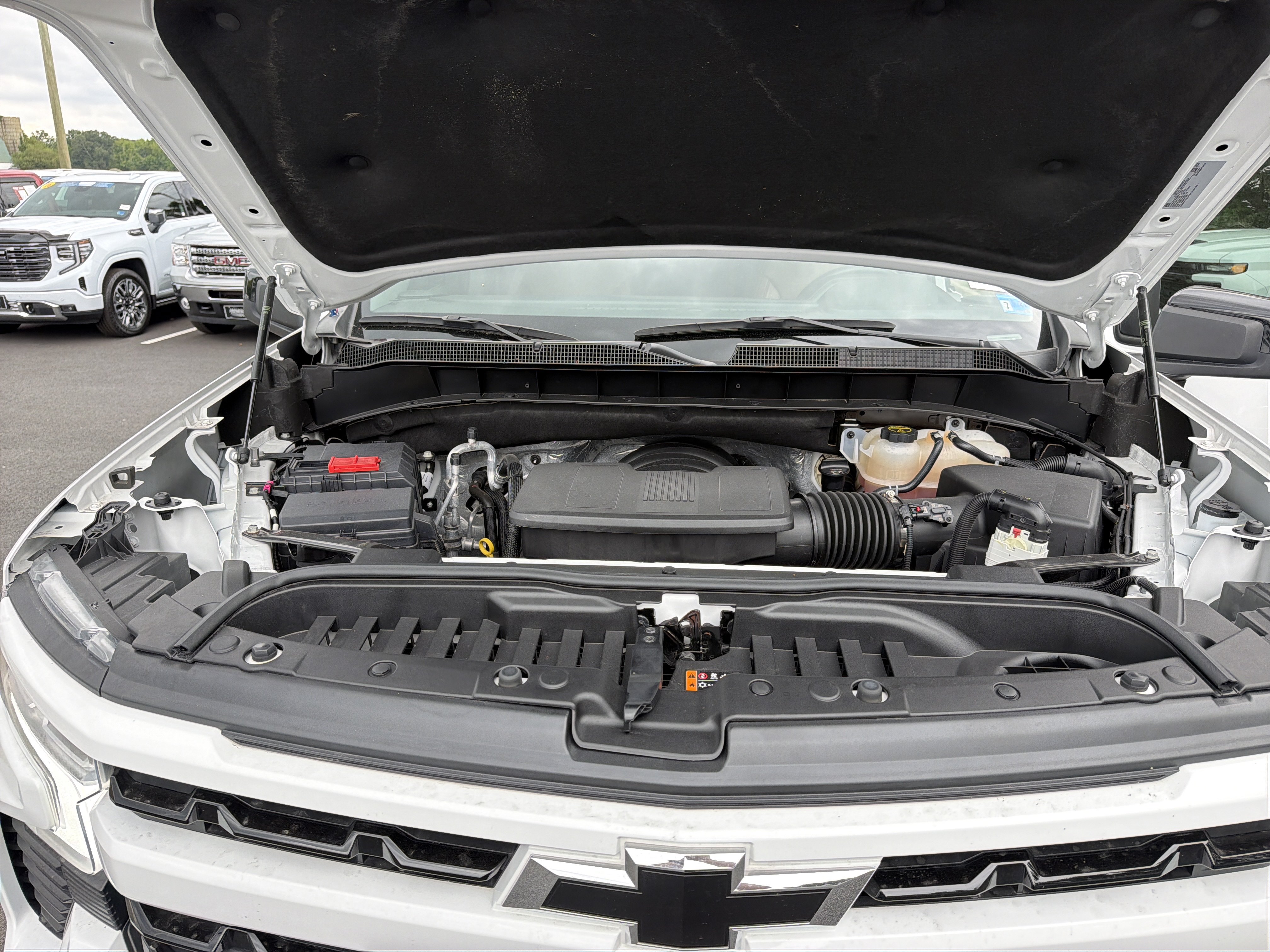 Used 2024 Chevrolet Silverado 1500 RST w/ Convenience Package II AWD/4WD image 36