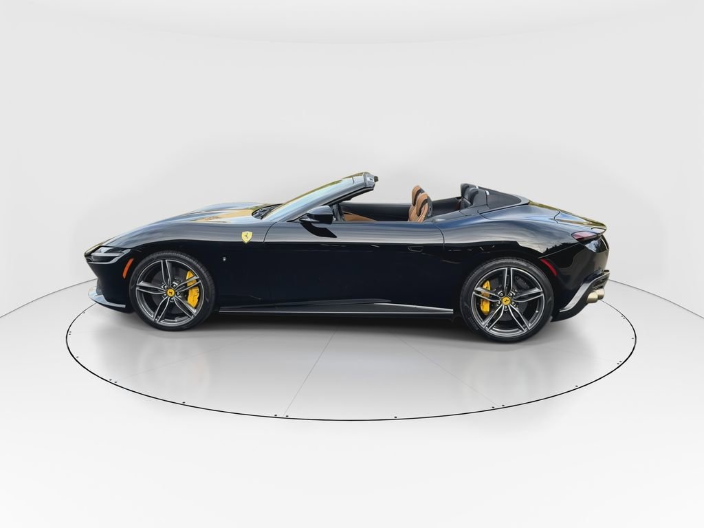 Used 2024 Ferrari Roma Spider RWD image 5
