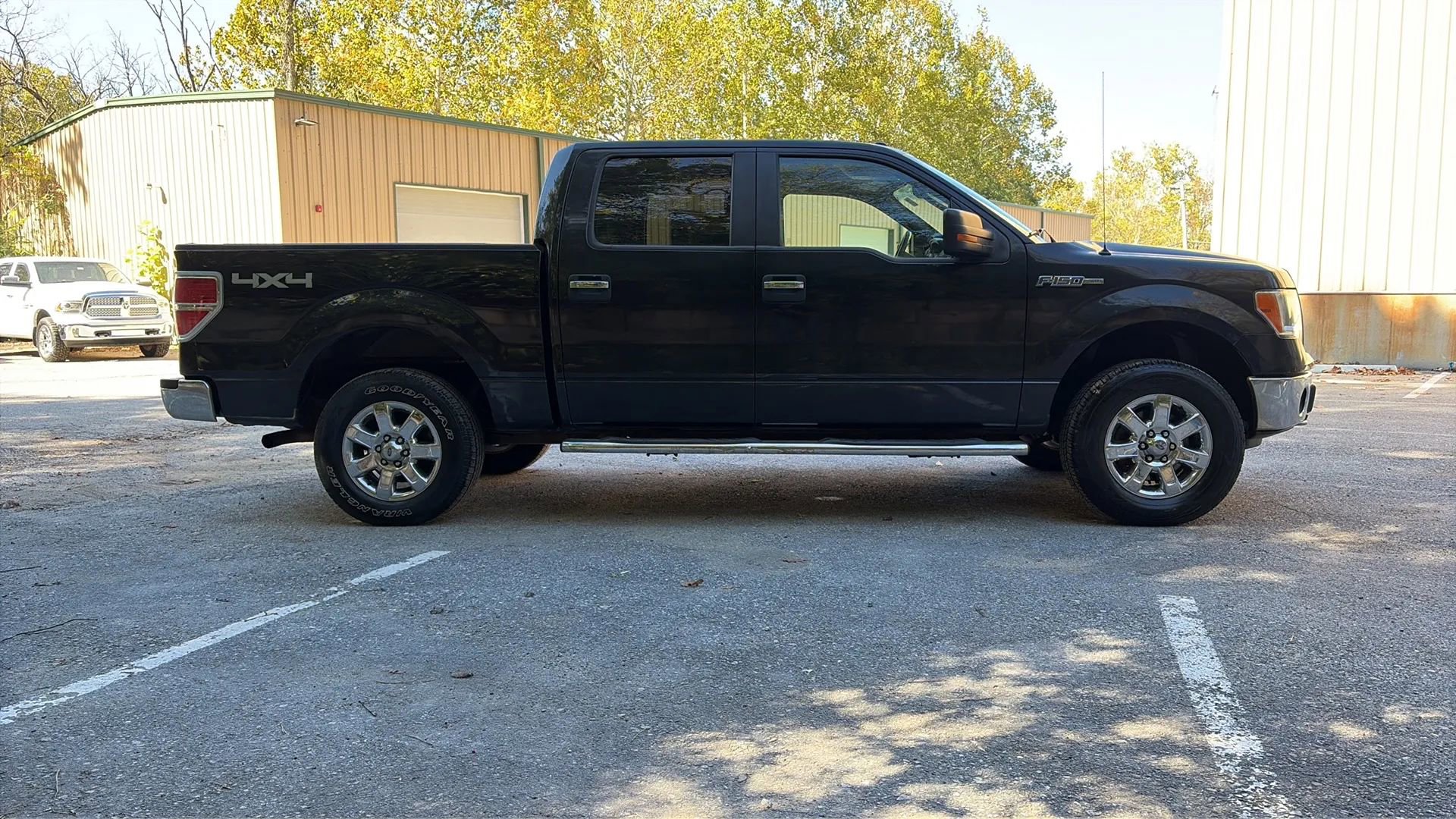 Used 2013 Ford F150 XLT w/ Luxury Equipment Group image 9