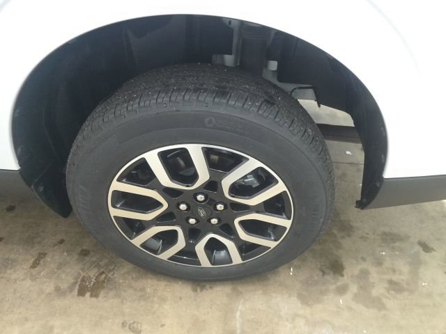 Used 2024 Ford Maverick Lariat w/ 4K Tow Package image 11