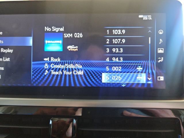 Used 2022 Lexus GX 460 Premium image 17