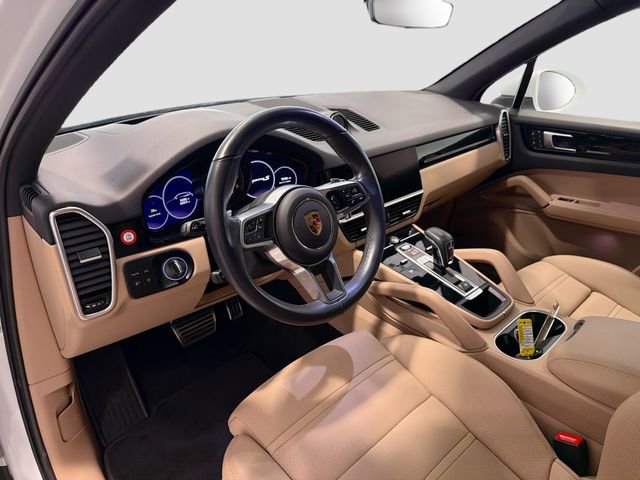 Used 2022 Porsche Cayenne S AWD/4WD image 8