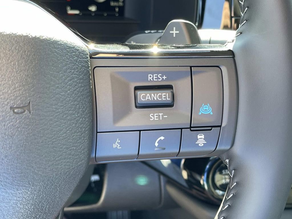 New 2026 Nissan Pathfinder Platinum AWD/4WD image 36