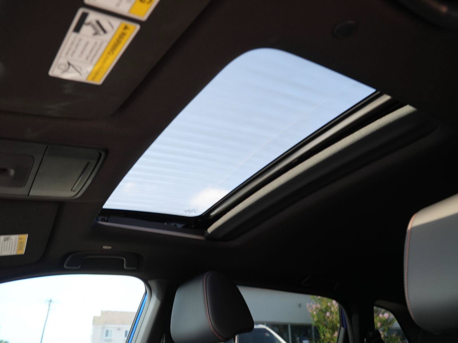 Used 2025 Honda CR-V Sport-L image 9