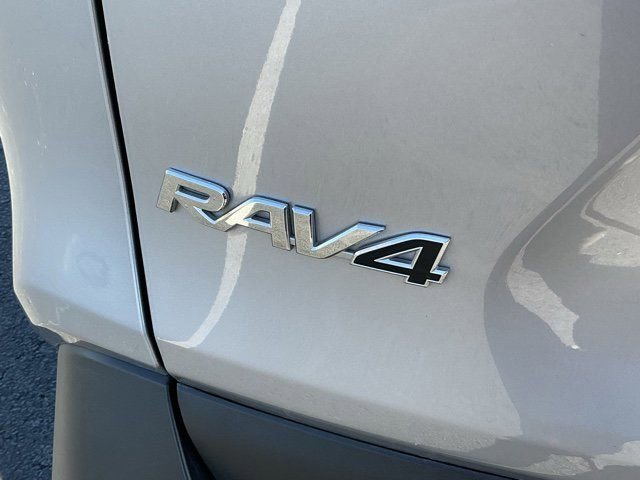 Used 2024 Toyota RAV4 LE image 6
