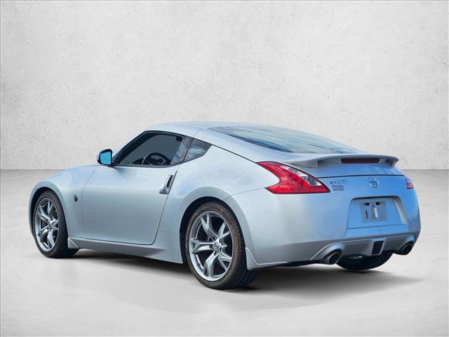 Used 2011 Nissan 370Z Touring w/ Sport Pkg image 6