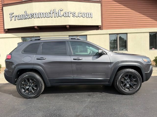 Used 2019 Jeep Cherokee Trailhawk w/ Cold Weather Group AWD/4WD image 5