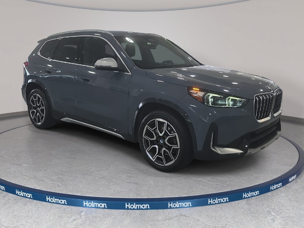 Certified 2023 BMW X1 xDrive28i w/ Convenience Package AWD/4WD image 3