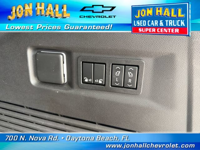 Used 2021 Chevrolet Tahoe Z71 w/ Z71 Off-Road Package AWD/4WD image 10