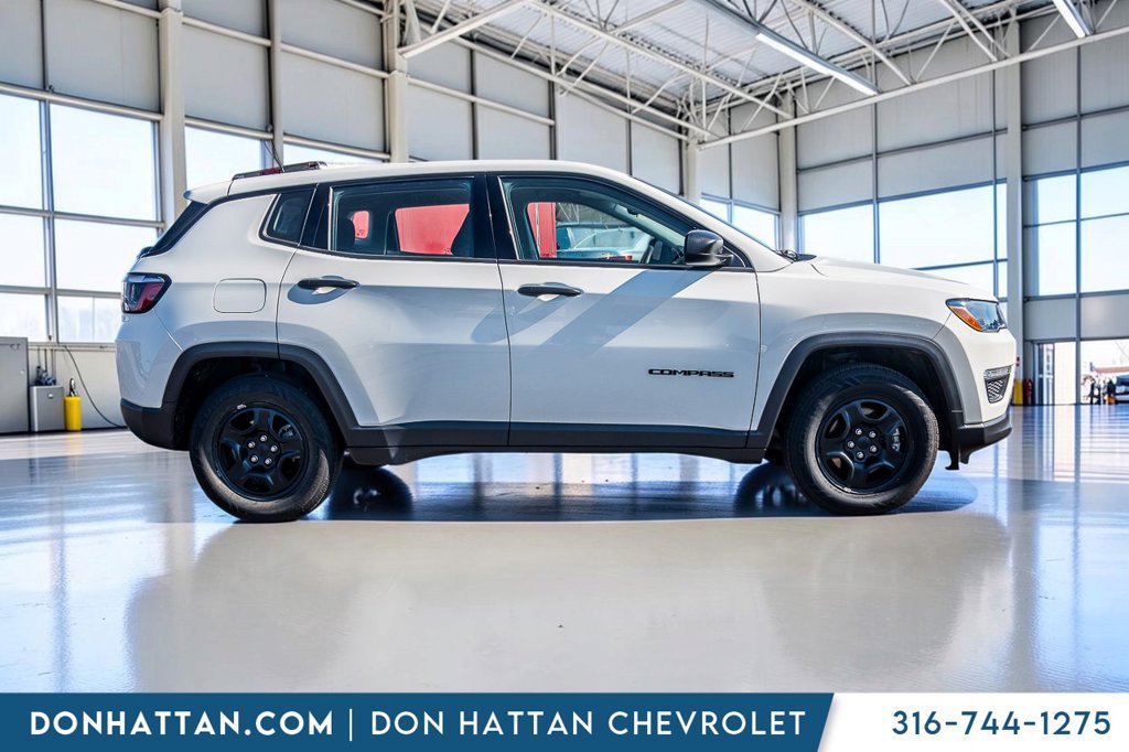 Used 2021 Jeep Compass Sport FWD image 29