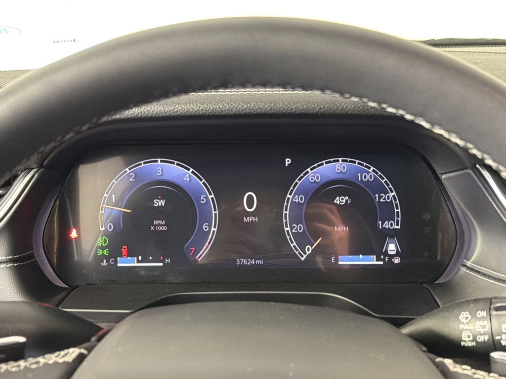 Used 2023 Jeep Grand Cherokee Limited image 18