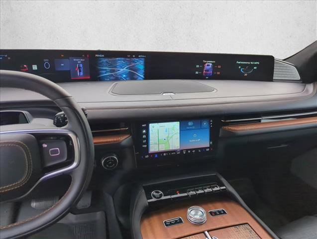 Used 2025 Lincoln Navigator L Black Label image 13