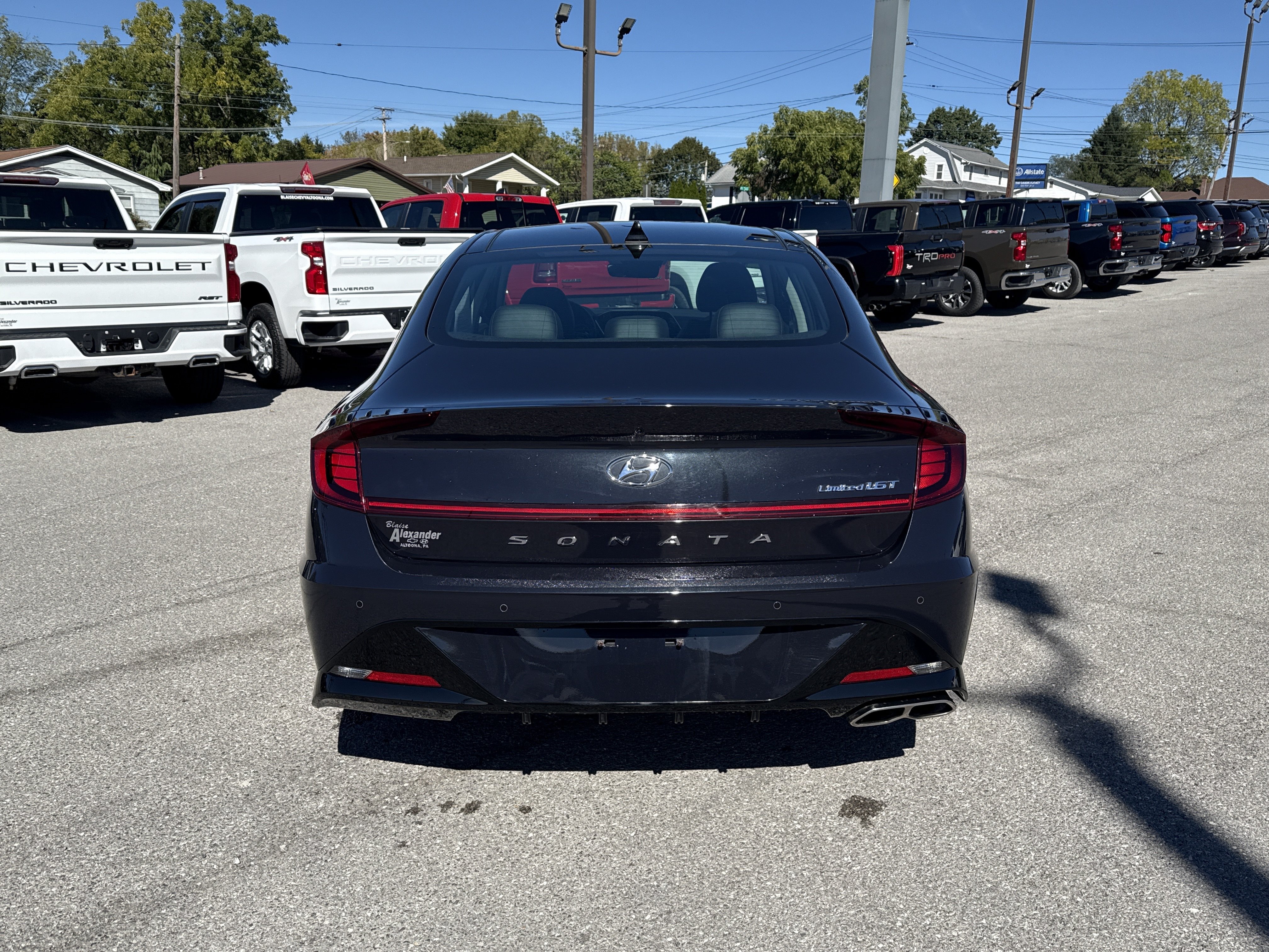 Used 2023 Hyundai Sonata Limited FWD image 5