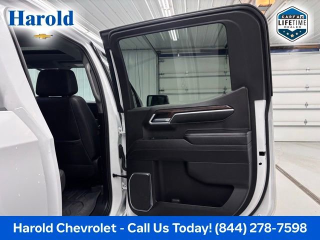 Used 2023 GMC Sierra 1500 SLT w/ SLT Convenience Package image 8