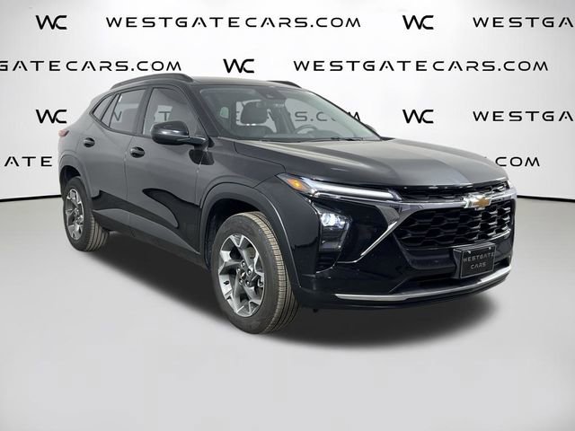 Used 2025 Chevrolet Trax LT w/ LT Convenience Package image 41