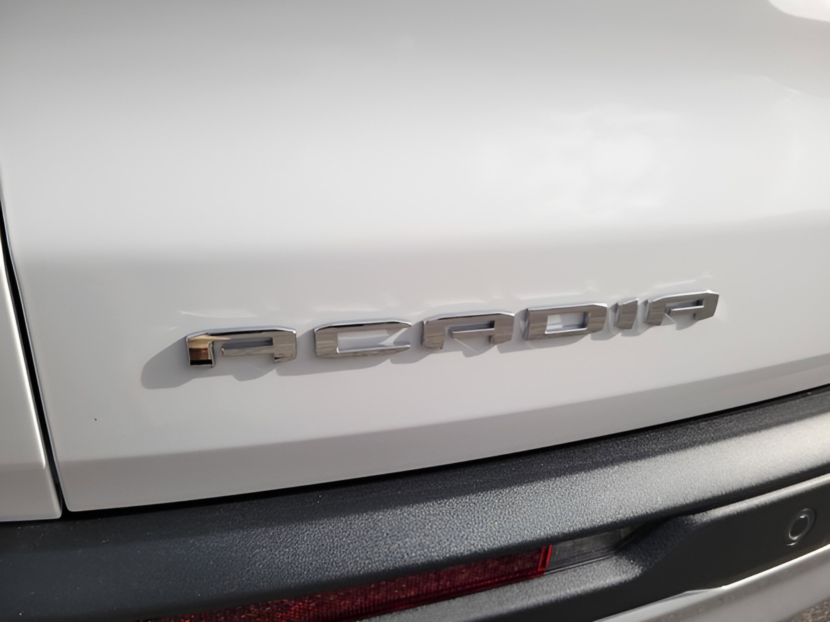 New 2026 GMC Acadia Elevation image 34