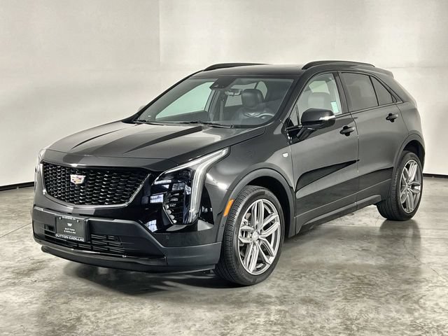 Certified 2022 Cadillac XT4 Sport AWD/4WD image 4