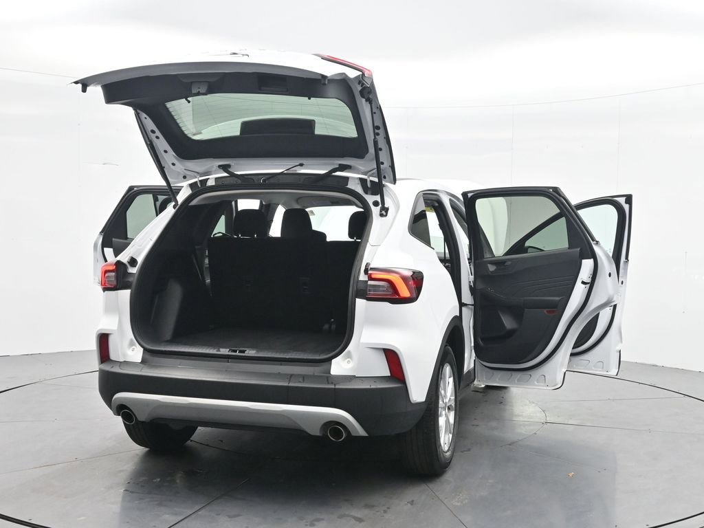 Used 2025 Ford Escape Active image 35