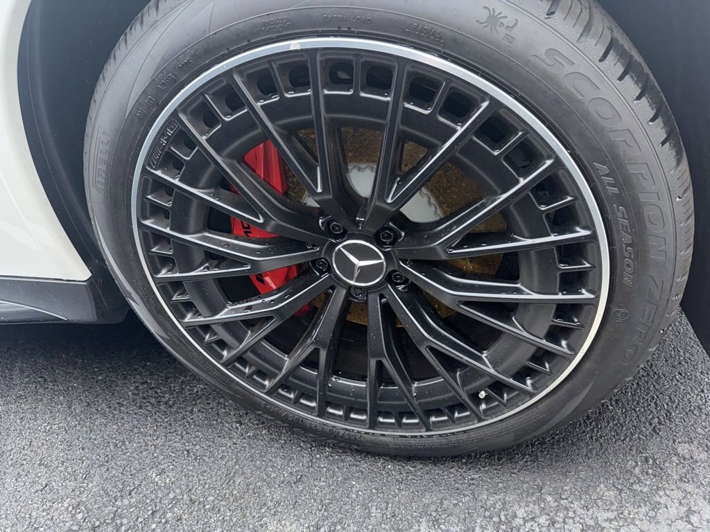 New 2026 Mercedes-Benz GLC 43 AMG 4MATIC Coupe image 3