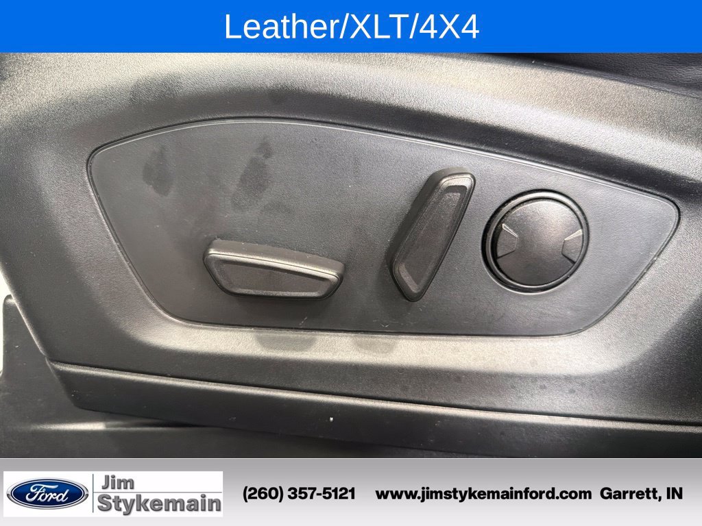 Used 2023 Ford Explorer XLT w/ XLT Sport Appearance Package AWD/4WD image 20