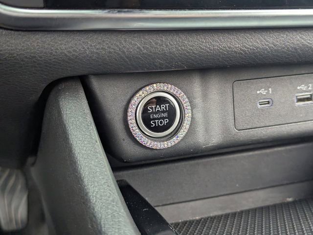 Used 2023 Nissan Rogue S image 31