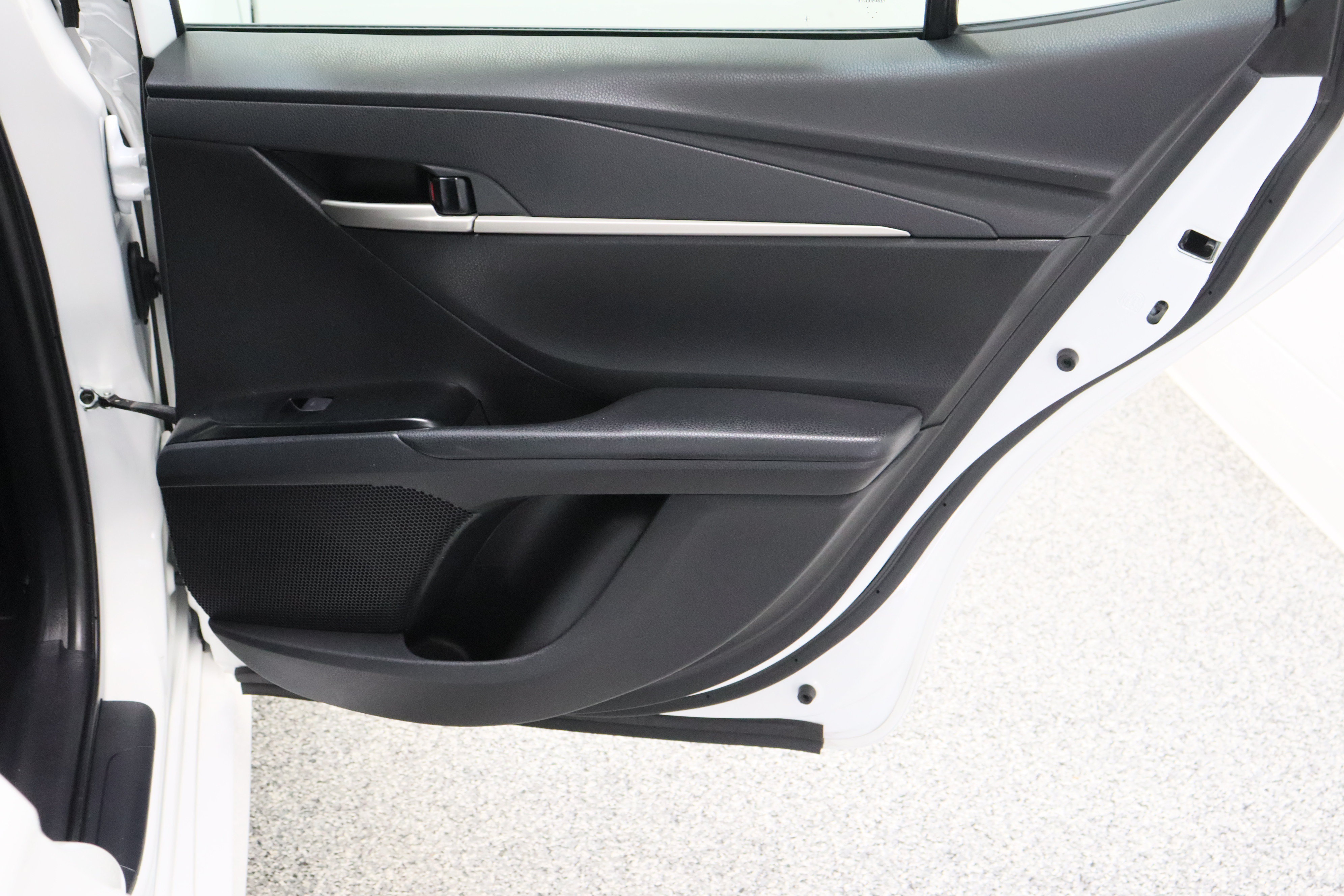 Certified 2025 Toyota Camry LE FWD image 31
