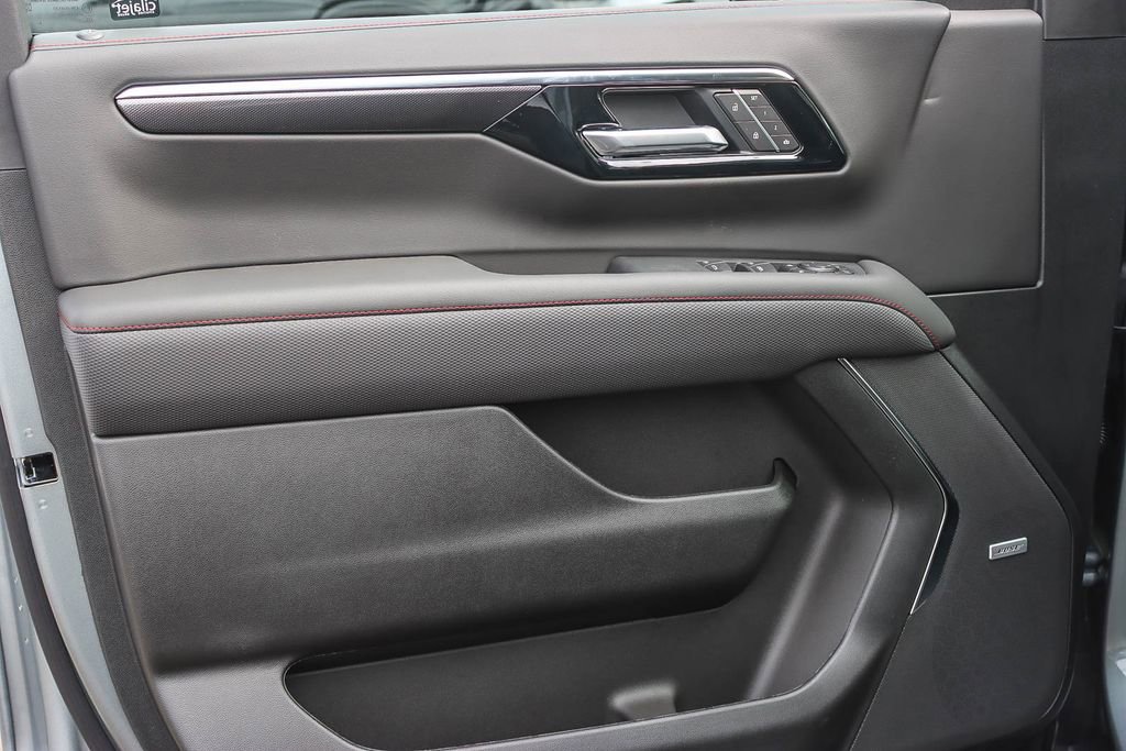 New 2026 Chevrolet Suburban RST w/ Advanced Technology Package image 19