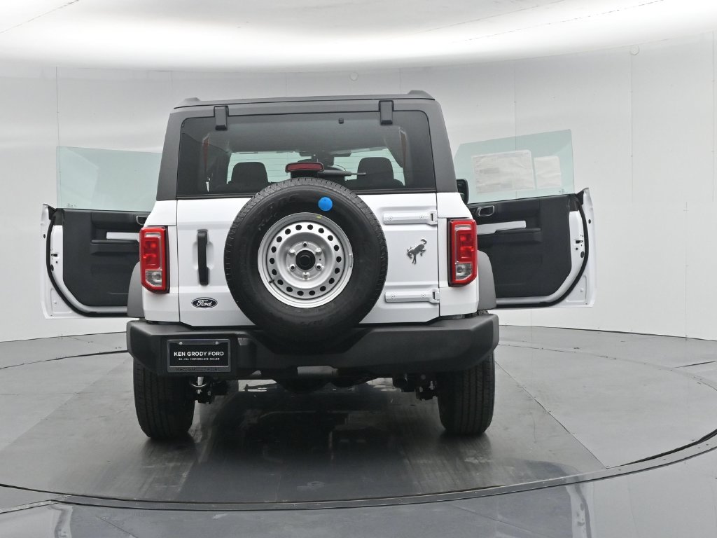 New 2026 Ford Bronco 2-Door AWD/4WD image 30