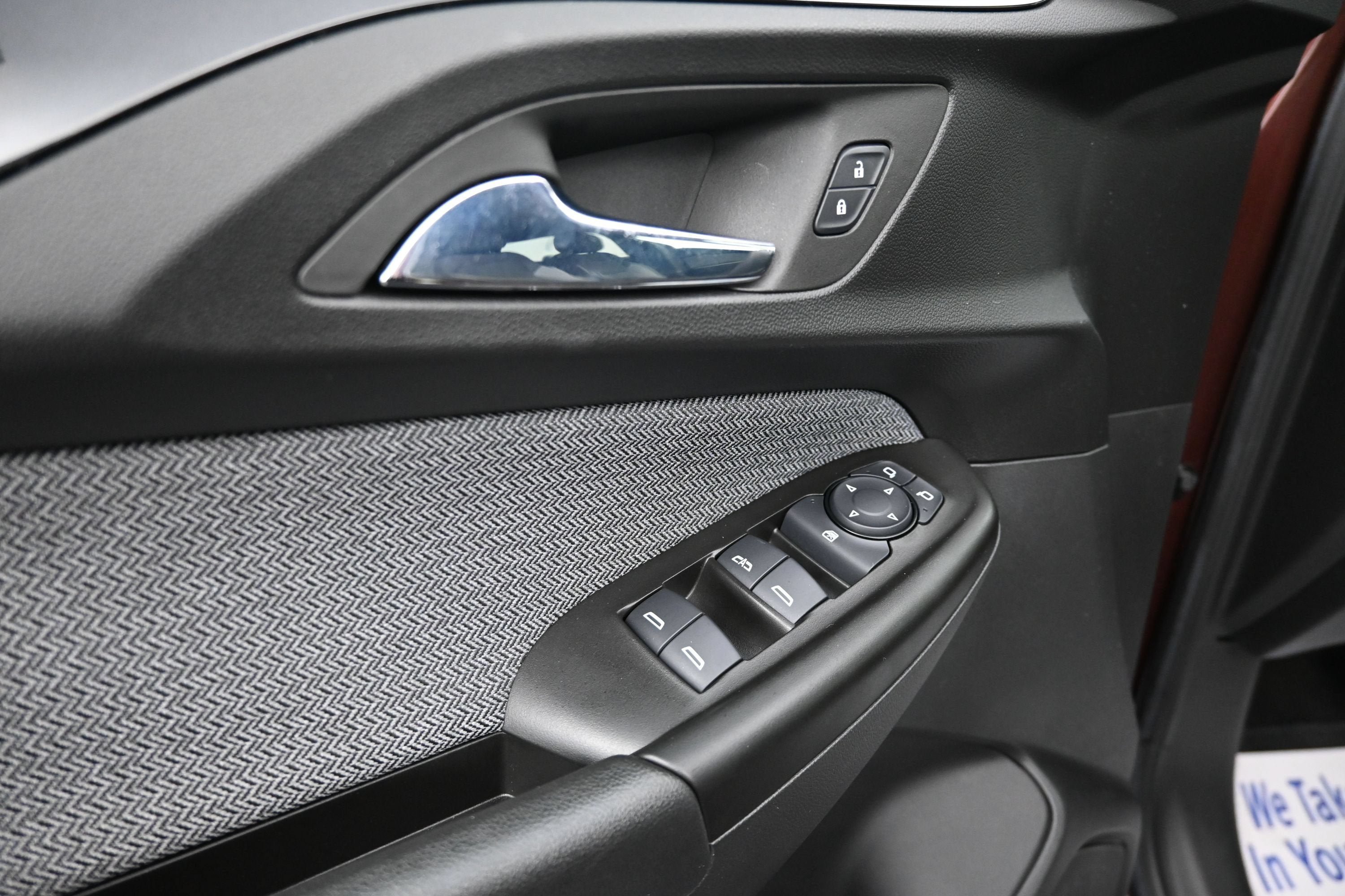 Certified 2023 Chevrolet TrailBlazer LT FWD image 24