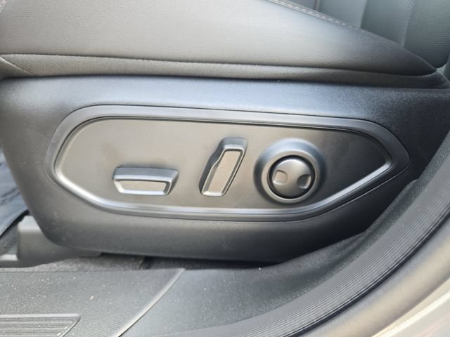 New 2026 Jeep Cherokee Limited AWD/4WD image 16