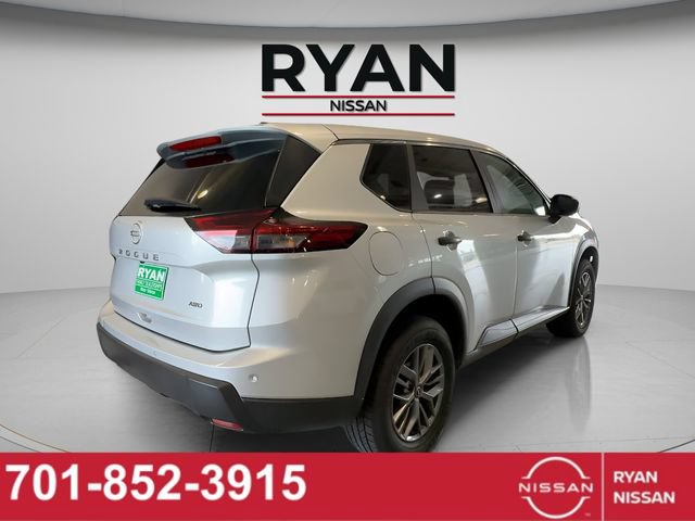 Certified 2024 Nissan Rogue S AWD/4WD image 4