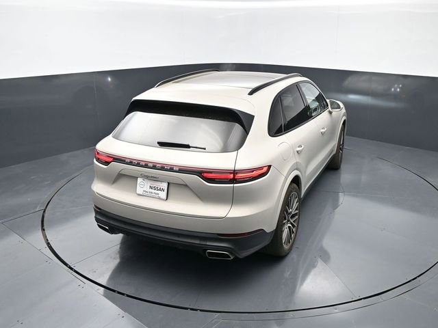 Used 2022 Porsche Cayenne Platinum Edition AWD/4WD image 22