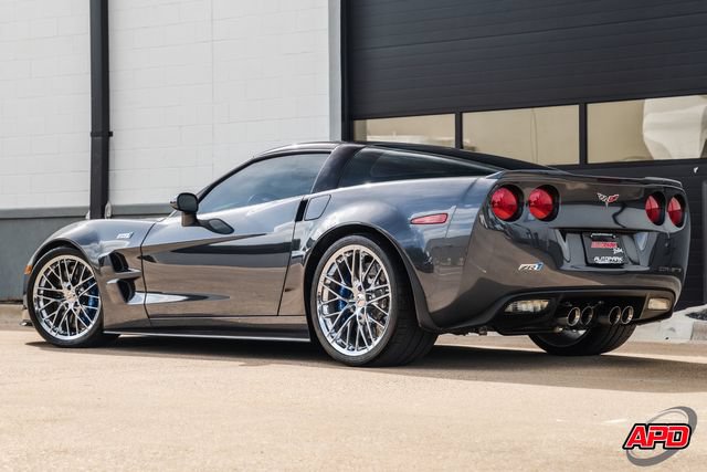 Used 2010 Chevrolet Corvette ZR1 w/ Preferred Equipment Group RWD image 4