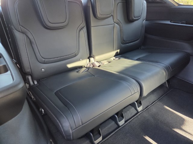 New 2027 Nissan Armada PRO-4X AWD/4WD image 13