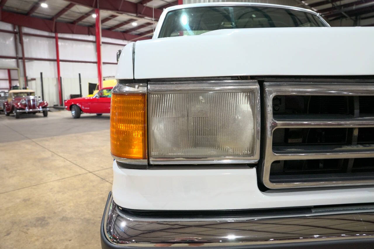 Used 1989 Ford F250 4x4 Regular Cab image 31