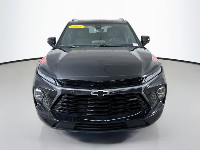Used 2025 Chevrolet Blazer RS w/ Driver Confidence II Package AWD/4WD image 2