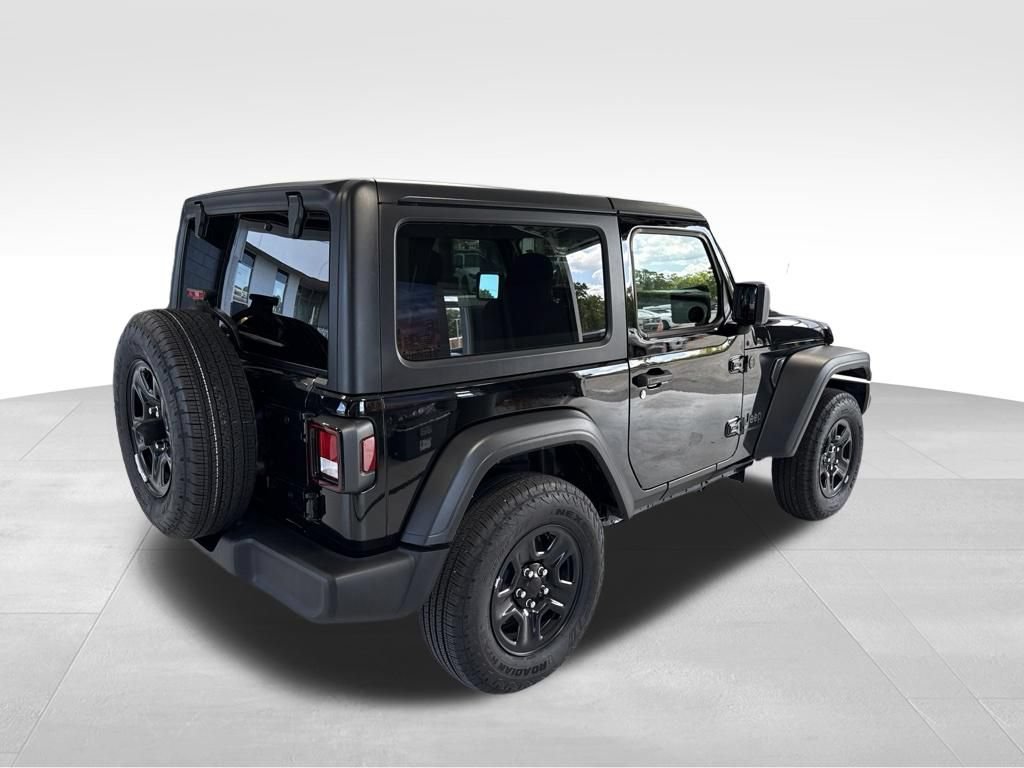 Used 2026 Jeep Wrangler Sport AWD/4WD image 9
