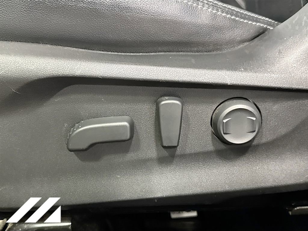 Used 2020 Subaru Forester Limited w/ Popular Package #3 image 22