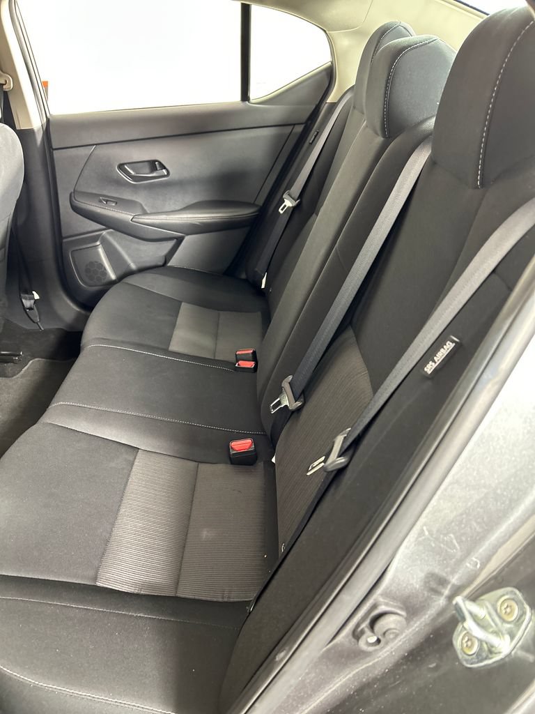 Used 2025 Nissan Sentra SV FWD image 17