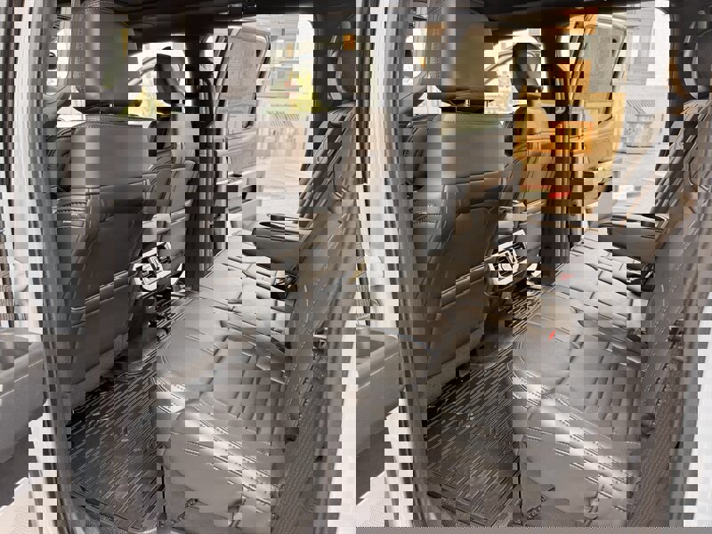 Used 2025 Ford F450 Platinum w/ FX4 Off-Road Package image 54