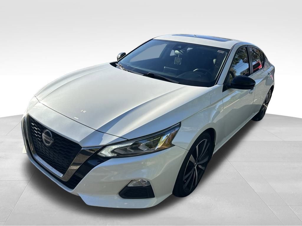 Used 2021 Nissan Altima 2.5 SR w/ SR Premium Package