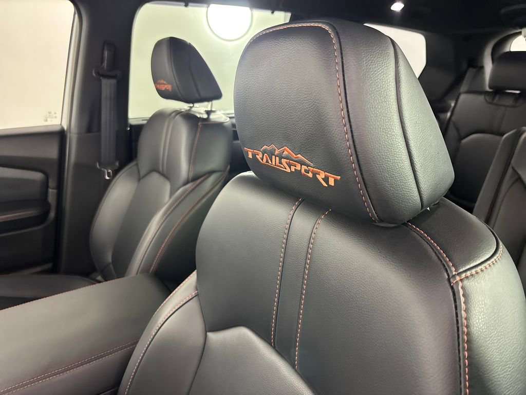 Used 2023 Honda Pilot TrailSport image 10
