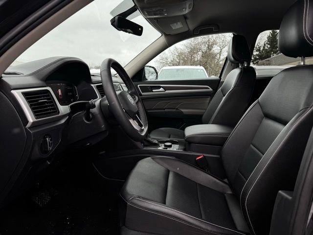 Used 2022 Volkswagen Atlas SE image 15