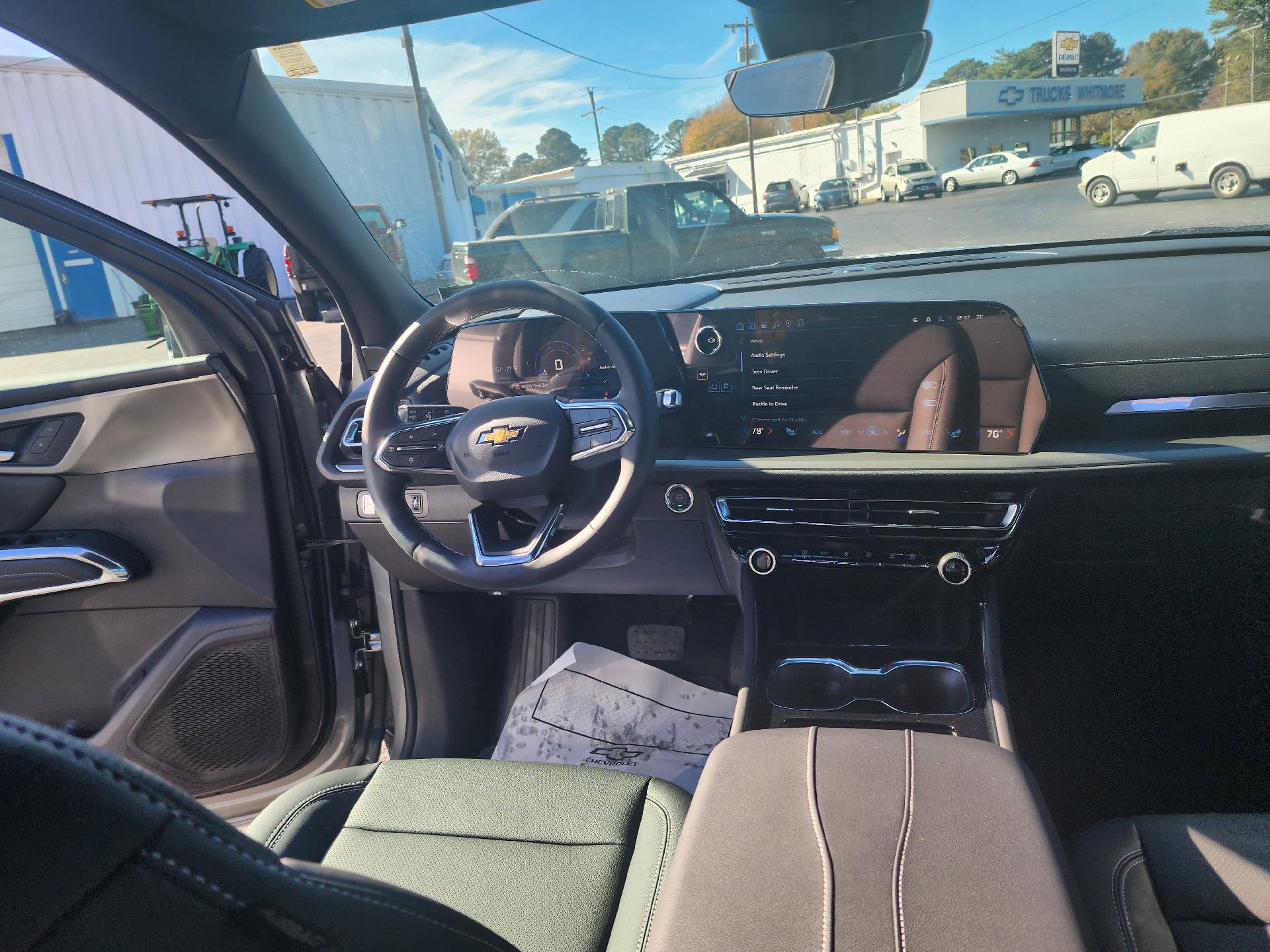 New 2026 Chevrolet Traverse LT w/ Driver Confidence Package image 10